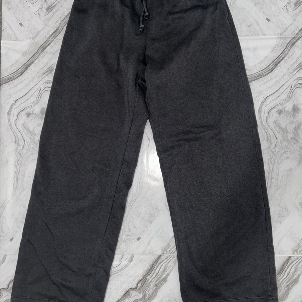 H&M Gray Elastic Waistband Pants